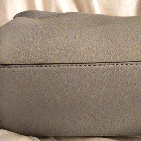 Guess Los Angeles Larkin Blue Crossbody (New with Tags) - Picture 11 of 12